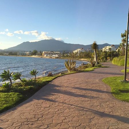 Salinas. Apartment For 4. Terrace/Parking/Pools/Gym/4Mins Beach Estepona Exterior foto