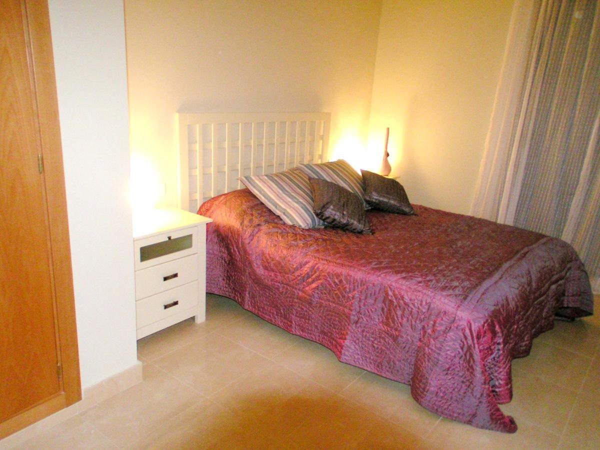 Salinas. Apartment For 4. Terrace/Parking/Pools/Gym/4Mins Beach Estepona Exterior foto